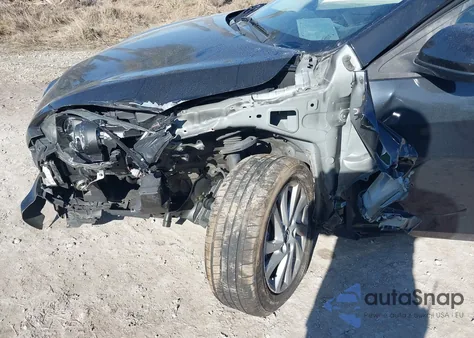 2013 Mazda Mazda3 I Touring z USA, uszkodzony, nr VIN JM1BL1VP8D1809631